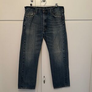 Vintage Levi’s Mid Wash 505 W38 L30 Classic Blue Denim Jeans